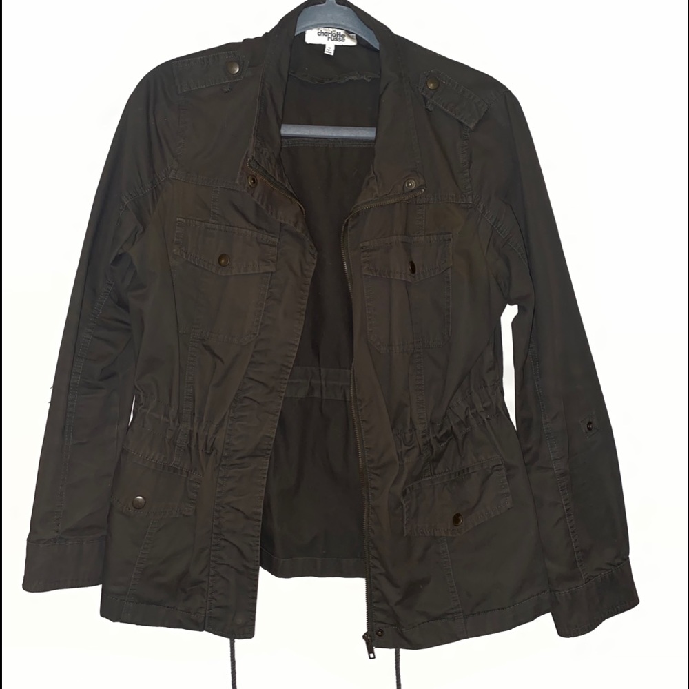 Olive Green Jacket 💚